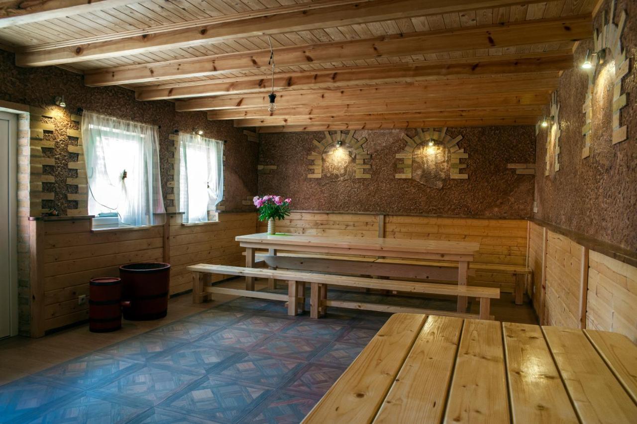 Hotel Zelta Abols Ventspils Exterior foto